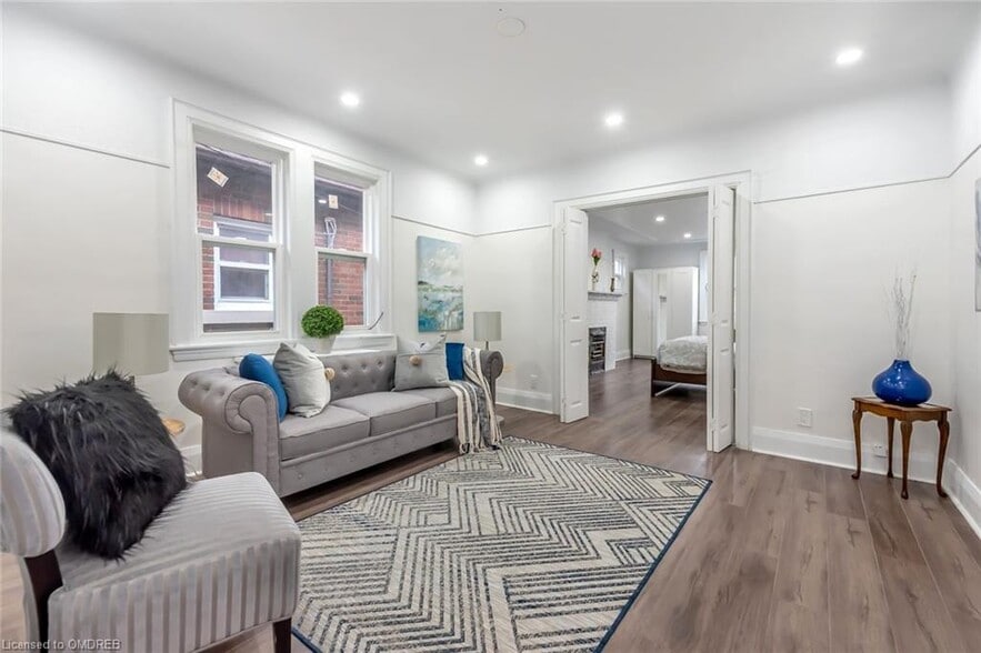 More Photos Of 104 Longwood Rd S, Hamilton Multifamily For Sale