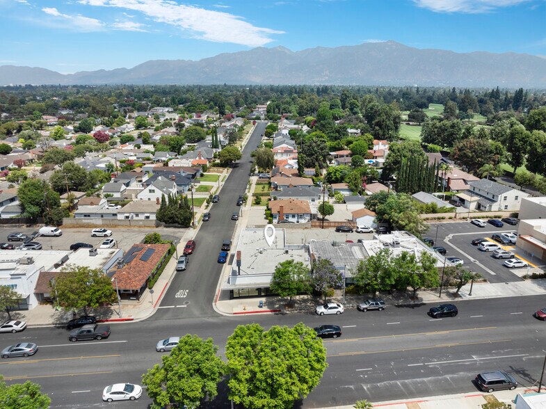 More Photos Of 215-219 E Las Tunas Dr, San Gabriel Storefront Retail Office For Sale