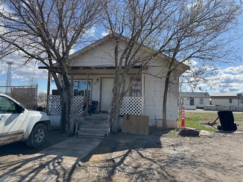 More Photos Of 417 S 20th St E, Riverton Multifamily For Sale