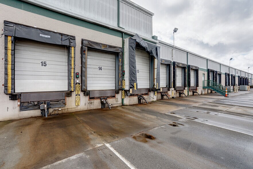 More Photos Of 660 Massman Dr, Nashville Manufacturing For Lease