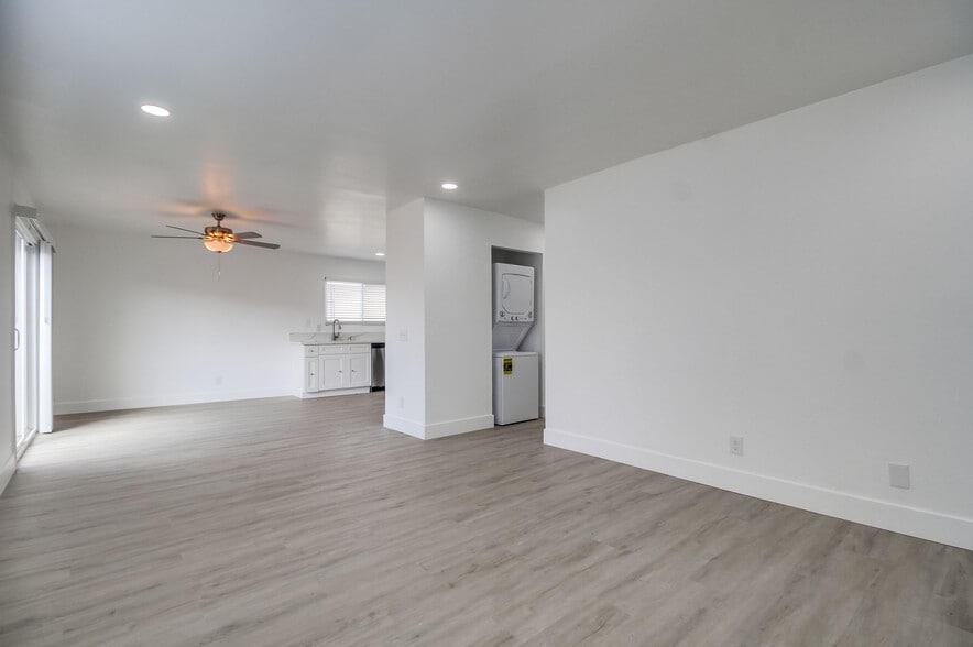 More Photos Of 4410 Highland Ave, San Diego Apartments For Sale