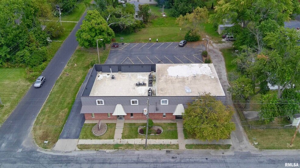 More Photos Of 3526 N California Ave, Peoria Office For Sale