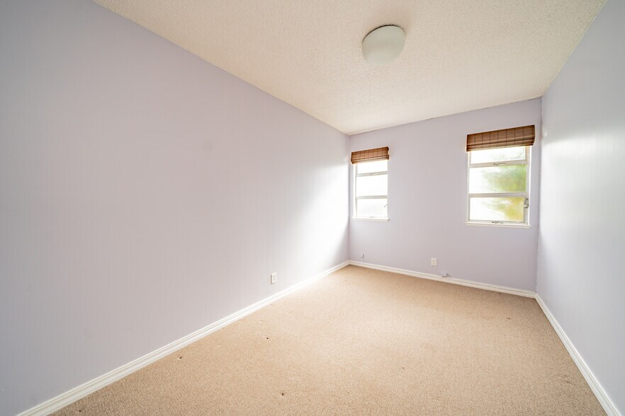 More Photos Of 2880 Sacramento St, Berkeley Office Residential For Lease