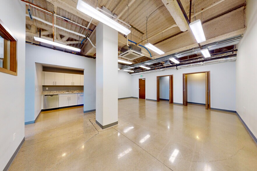 More Photos Of 1801 Bay NW dr, Olympia Office For Sale