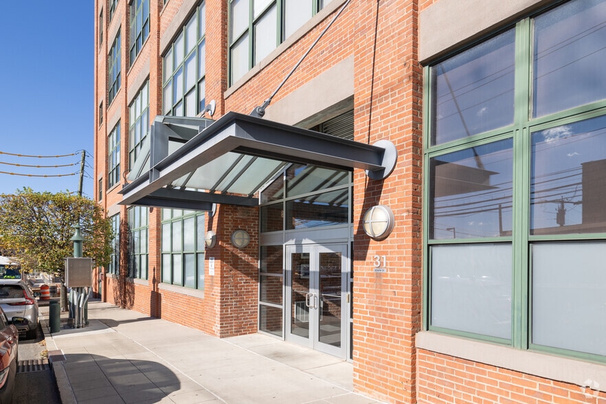 More Photos Of 31 South St, Mount Vernon Light Manufacturing For Lease