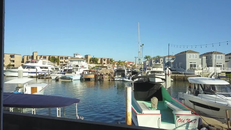 Primary Photo Of 2900 Lafayette Rd, Newport Beach Restaurant For Lease