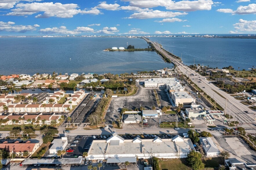 More Photos Of 150 N Banana River Dr, Merritt Island Healthcare For Sale