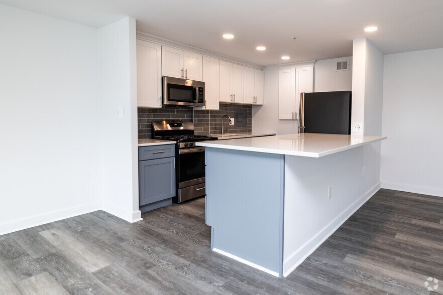 More Photos Of 8415 Bellona Ln, Towson Apartments For Lease