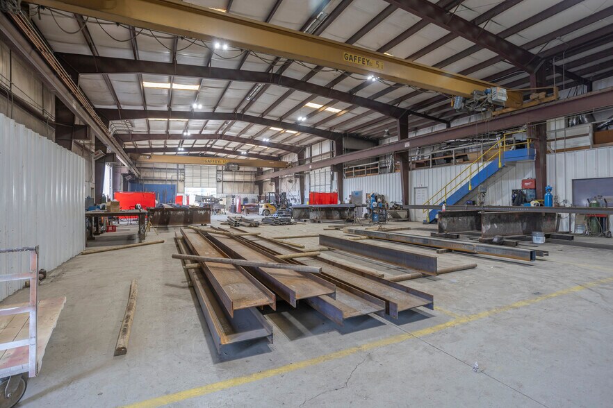 More Photos Of 189 Bear Cat Rd, Aledo Manufacturing For Lease