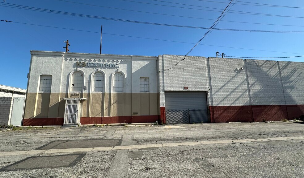 More Photos Of , Los Angeles Industrial For Sale
