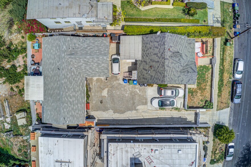 More Photos Of 921 Manzanita St, Los Angeles Apartments For Sale