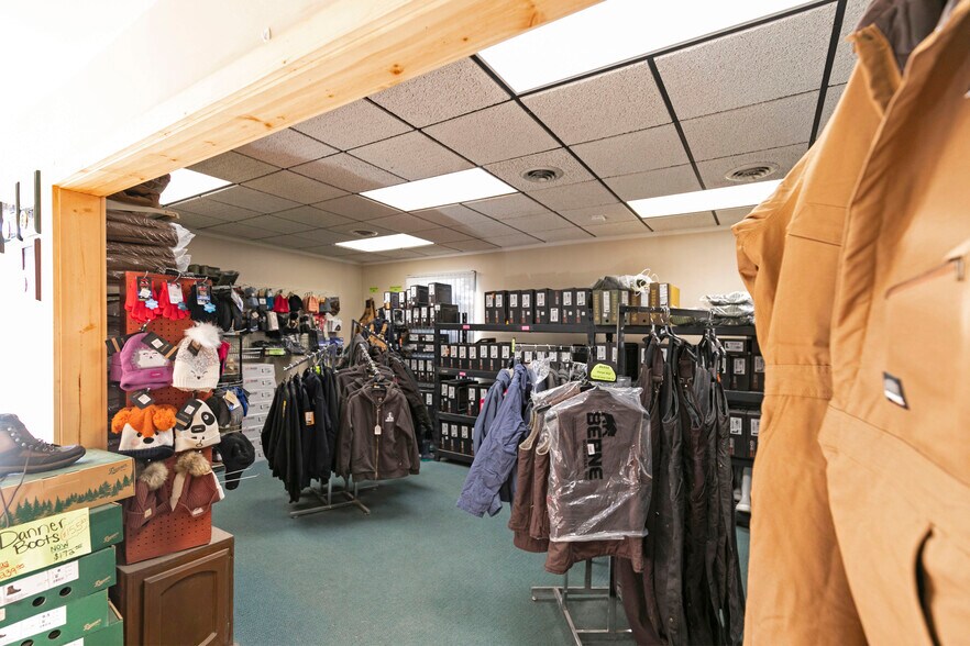 More Photos Of 401 Milwaukee Ave, Deer Lodge Office For Sale