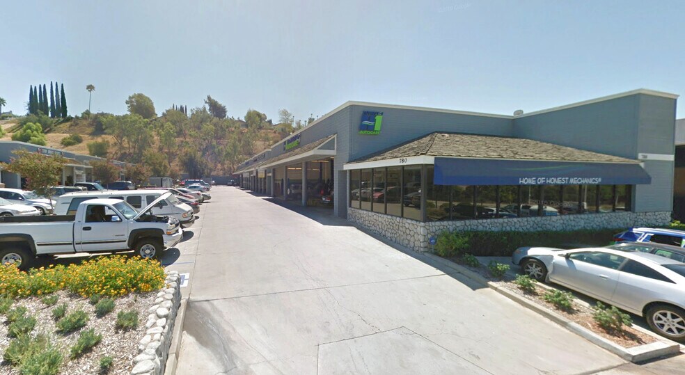 More Photos Of 780 N Diamond Bar Blvd, Diamond Bar Auto Repair For Lease