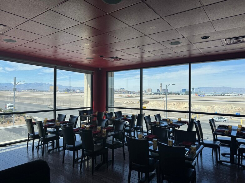 More Photos Of 1405 E Sunset Rd, Las Vegas Restaurant For Lease