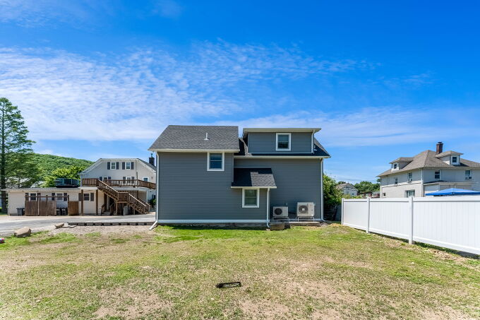 More Photos Of 354 S Main St, Wharton Apartments For Sale