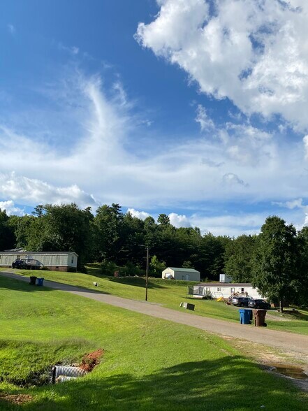 More Photos Of 6695 Springbrook Ave, Hickory Manufactured Housing Mobile Home Park For Sale