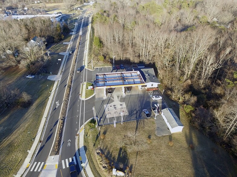 More Photos Of 480 Williams Rd, Lewisville Service Station For Sale