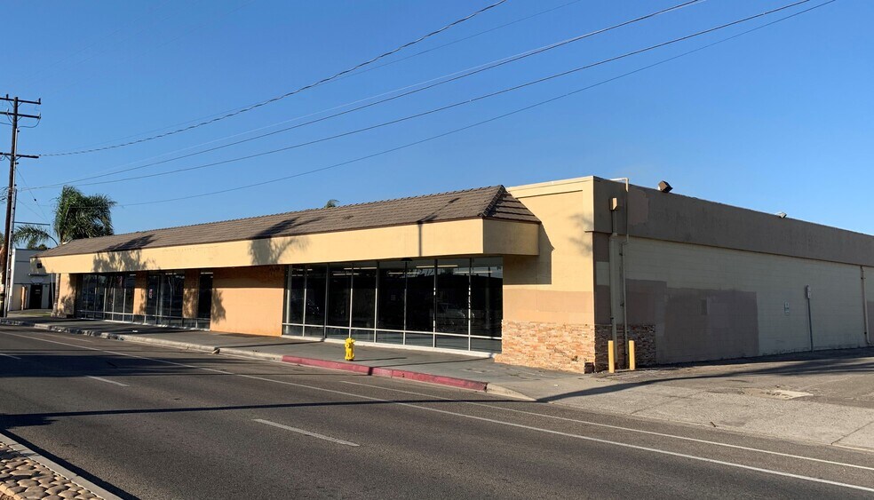 Primary Photo Of 1258 Saviers Rd, Oxnard Freestanding For Sale
