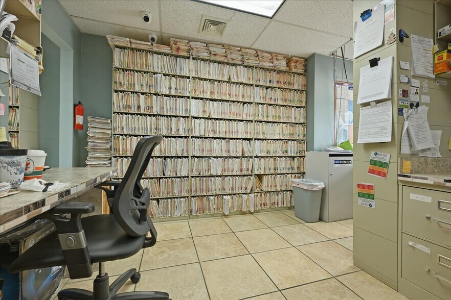 More Photos Of 3 California Pl S, Island Park Medical For Sale