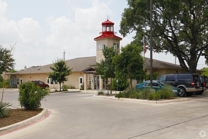 More Photos Of 9706 Business Pky, Helotes Unknown For Lease