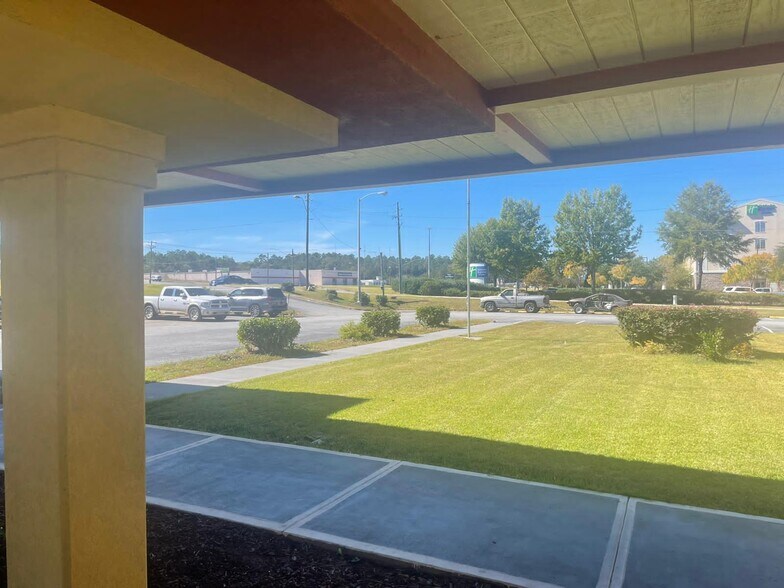 More Photos Of 1700 US-280, Phenix City Hotel For Sale