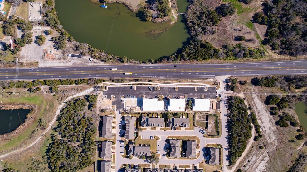 More Photos Of 1651 S Bell Blvd, Cedar Park Storefront Retail Office For Sale