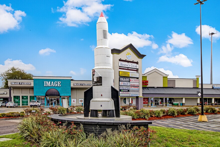 More Photos Of 9222-9398 Arlington Expy, Jacksonville Unknown For Lease