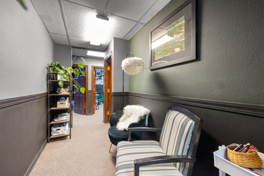 More Photos Of 17 2nd St E, Kalispell Storefront Retail Office For Sale