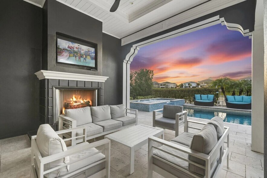 More Photos Of 521 Muirfield Loop, Reunion Specialty For Sale