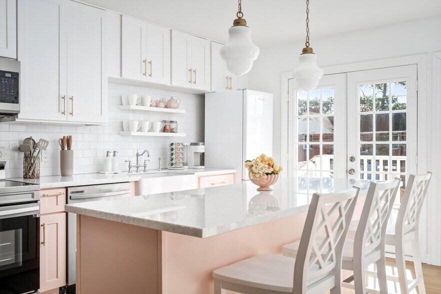 More Photos Of , Houston Multifamily For Sale