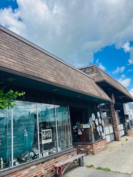 More Photos Of 1337 Ashley Blvd, New Bedford General Retail For Sale