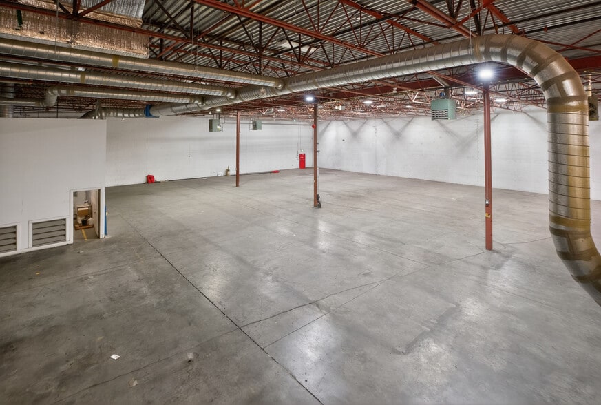 More Photos Of 2580 Viscount Way, Richmond Warehouse For Lease