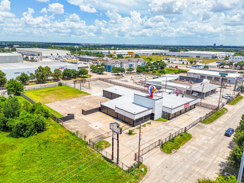 More Photos Of 14908 N I-45, Houston Industrial For Lease