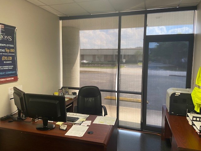 More Photos Of 4495 36th St, Orlando Warehouse For Lease