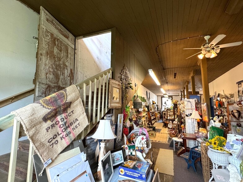 More Photos Of 5504 Main St, Flowery Branch Restaurant For Sale
