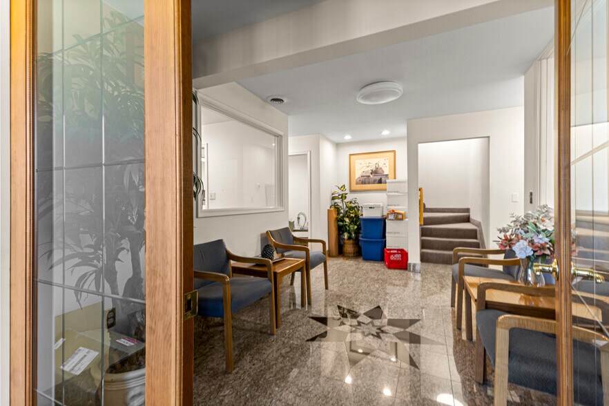 More Photos Of 30401 Utica Rd, Roseville Office For Sale