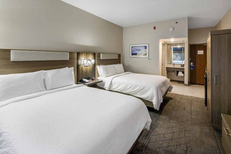 More Photos Of 1405 S Westwood, Mesa Hotel For Sale