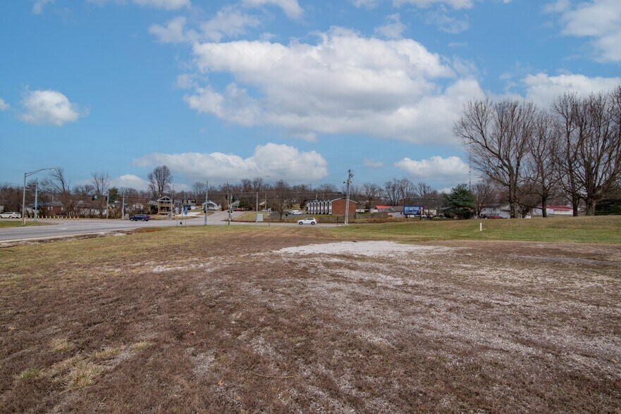 More Photos Of 630 E Dixie Ave, Elizabethtown Land For Sale