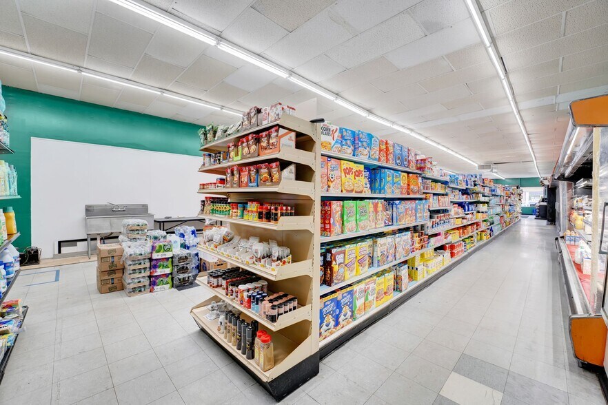 More Photos Of 147 Chestnut St, Roselle Park Storefront Retail Residential For Sale