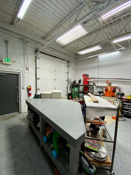 More Photos Of 4900-4910 Iris St, Wheat Ridge Warehouse For Sale