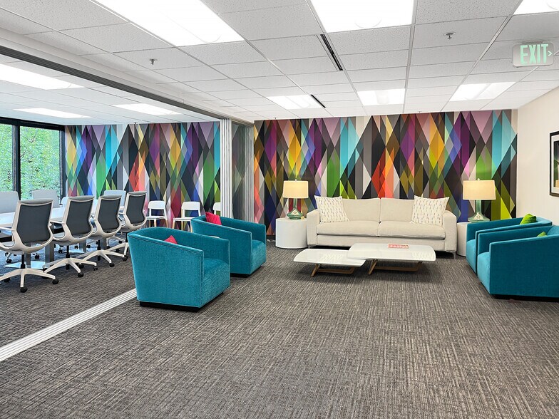 More Photos Of 6600 SW 92nd Ave, Portland Office For Sale