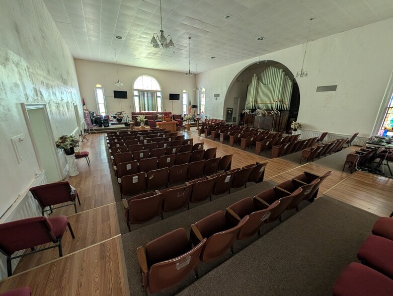 More Photos Of 1018 Rivermont Ave, Lynchburg Multifamily For Sale