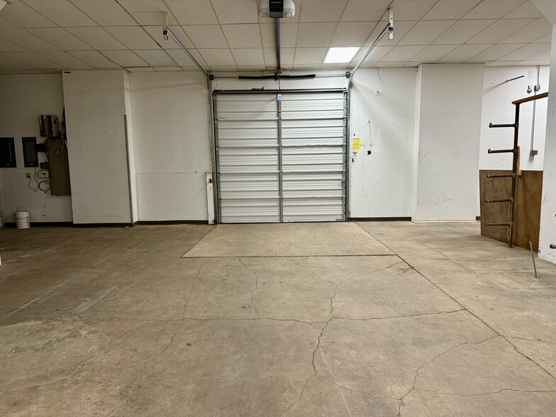 More Photos Of 1298 Spruce St, Easton Light Manufacturing For Lease
