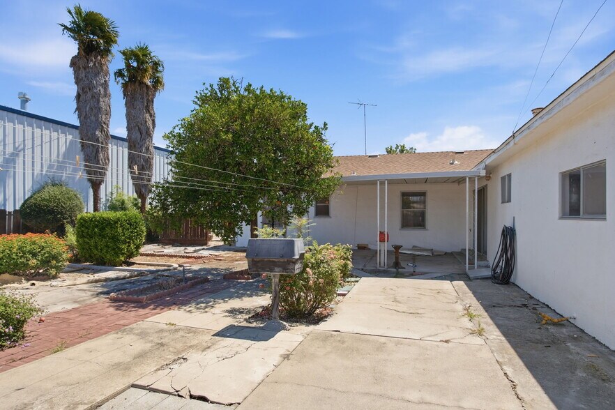 More Photos Of 913 Reno Ave, Modesto Land For Sale