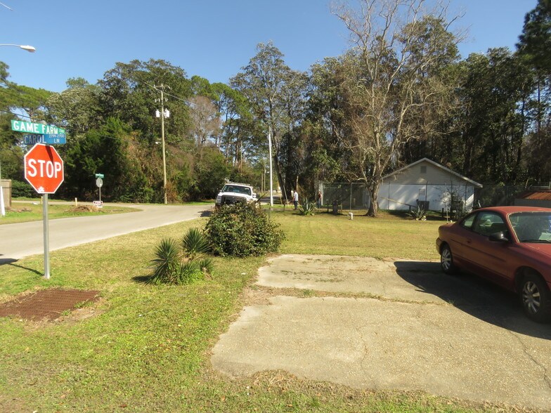 More Photos Of 2729 Carol Ln, Panama City Manufactured Housing Mobile Home Park For Sale