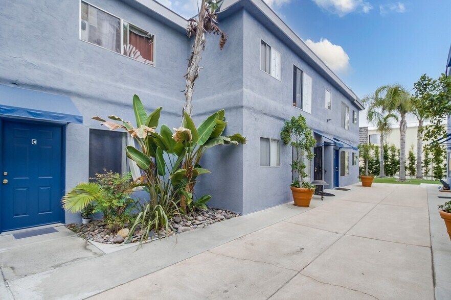 More Photos Of 1091 Calla Ave, Imperial Beach Apartments For Sale