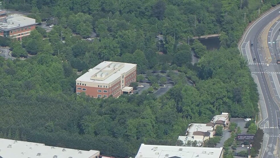 Primary Photo Of 6300 Hospital Pky, Johns Creek Medical For Lease