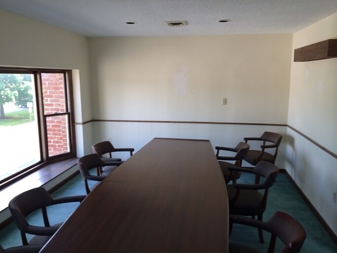 More Photos Of 642 W Main St, Radford Loft Creative Space For Lease