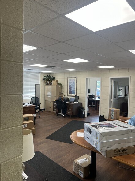 More Photos Of 1133 Wissler Rd, Mount Jackson Warehouse For Lease