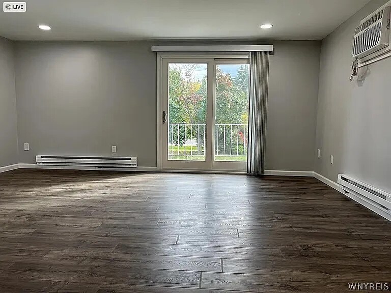 More Photos Of 6293 Robinson Rd, Lockport Apartments For Sale